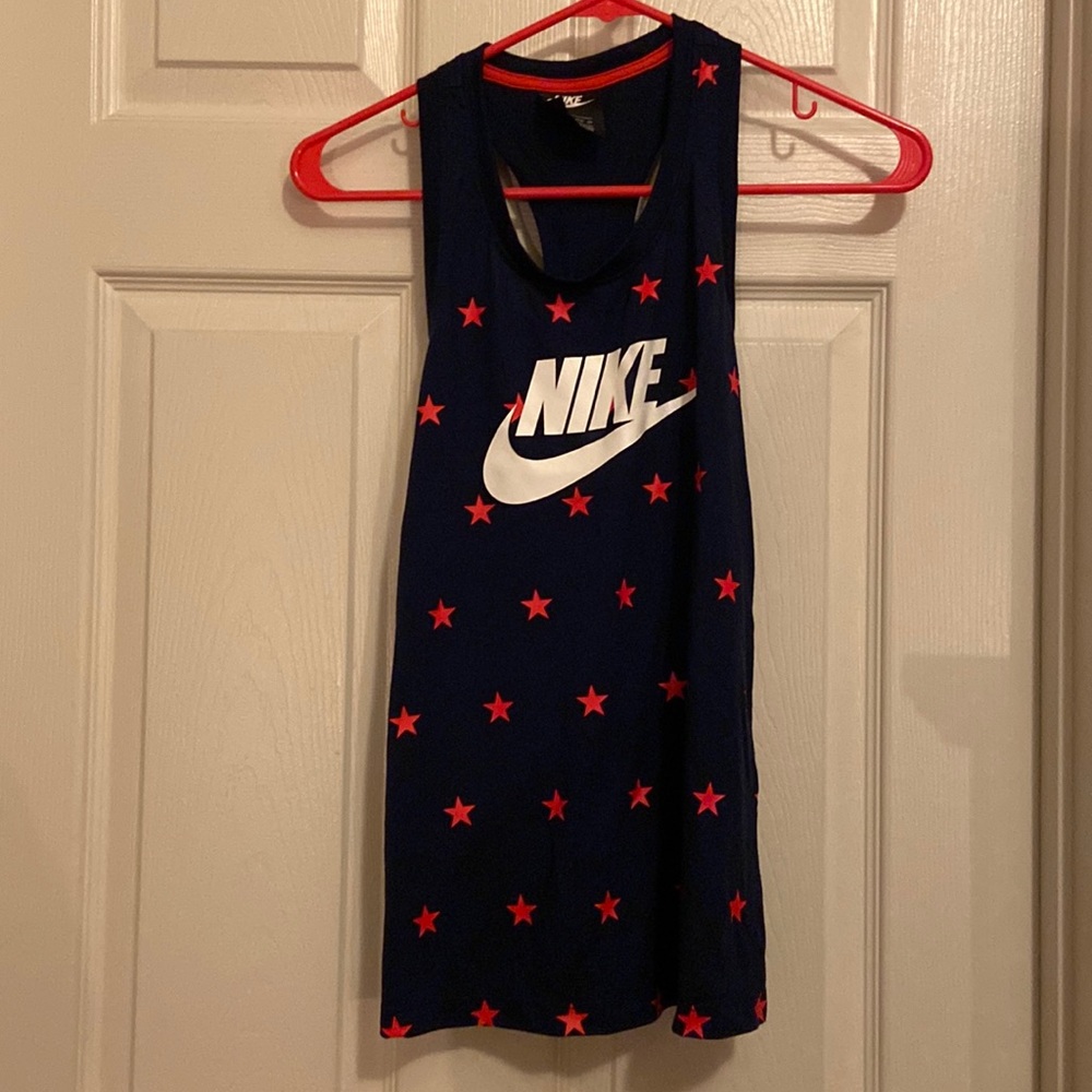 Nike women’s tank
